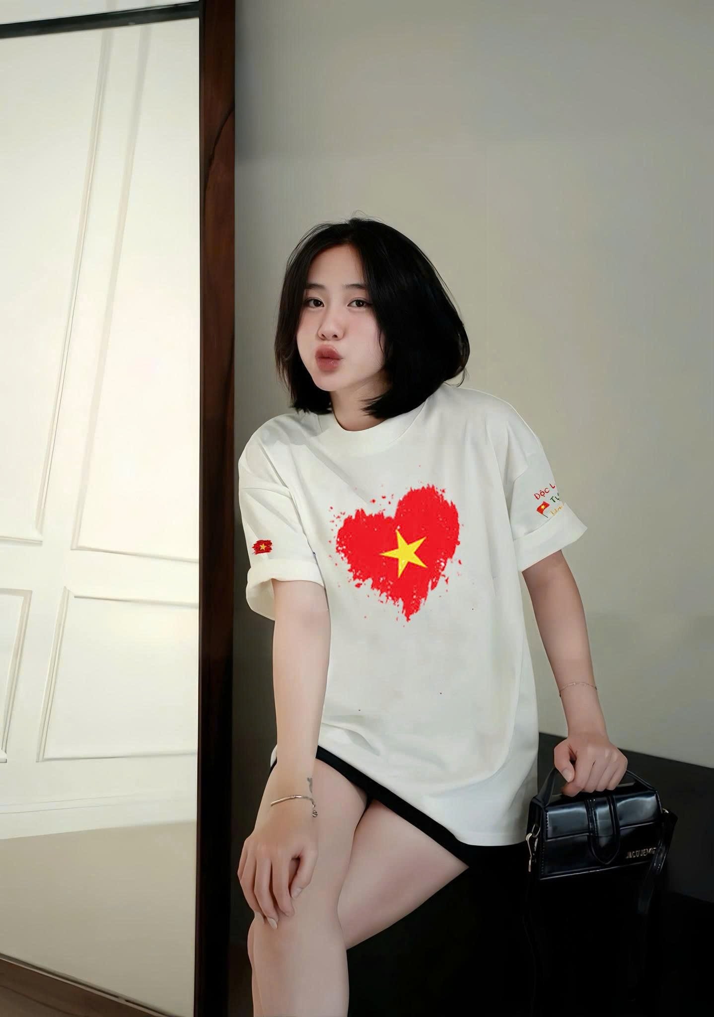 T-SHIRT cờ đỏ sao vàng