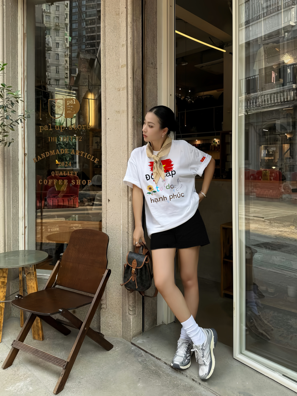 Vietnamese Girl Set